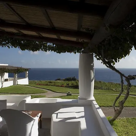 Capofaro & Malvasia Hotel 5*