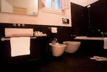 Capofaro & Malvasia Hotel 5*